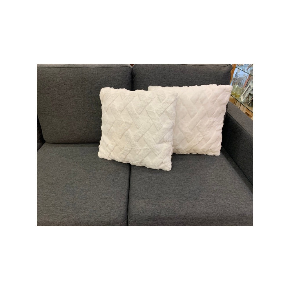 Funda Plush Rombo 42x42cm