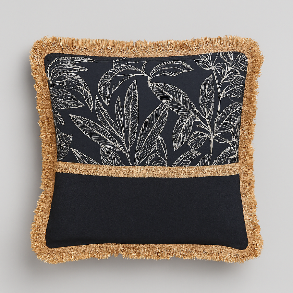 Funda de cojín negro con artillera 42x42cm