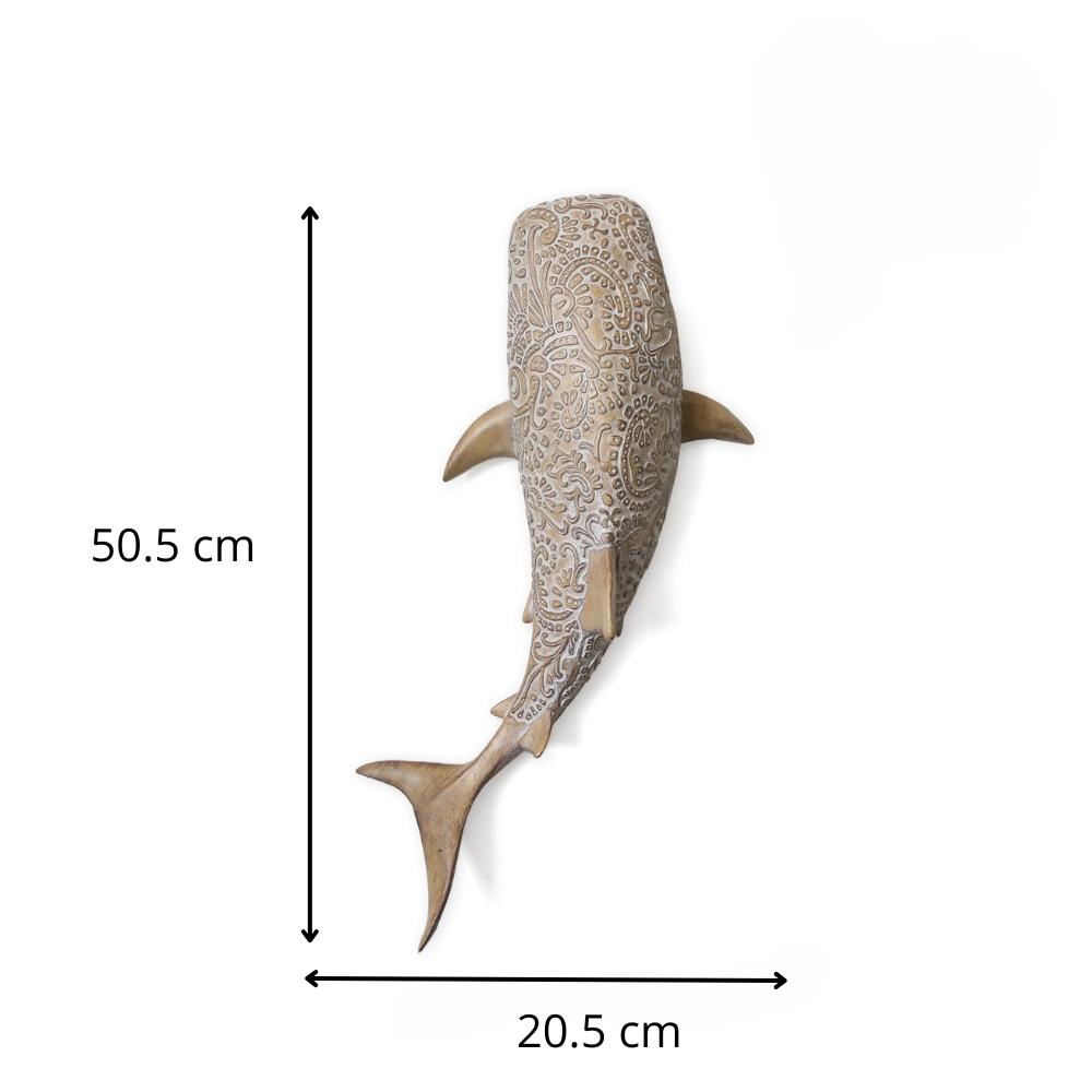 TIBURON BALLENA RESINA