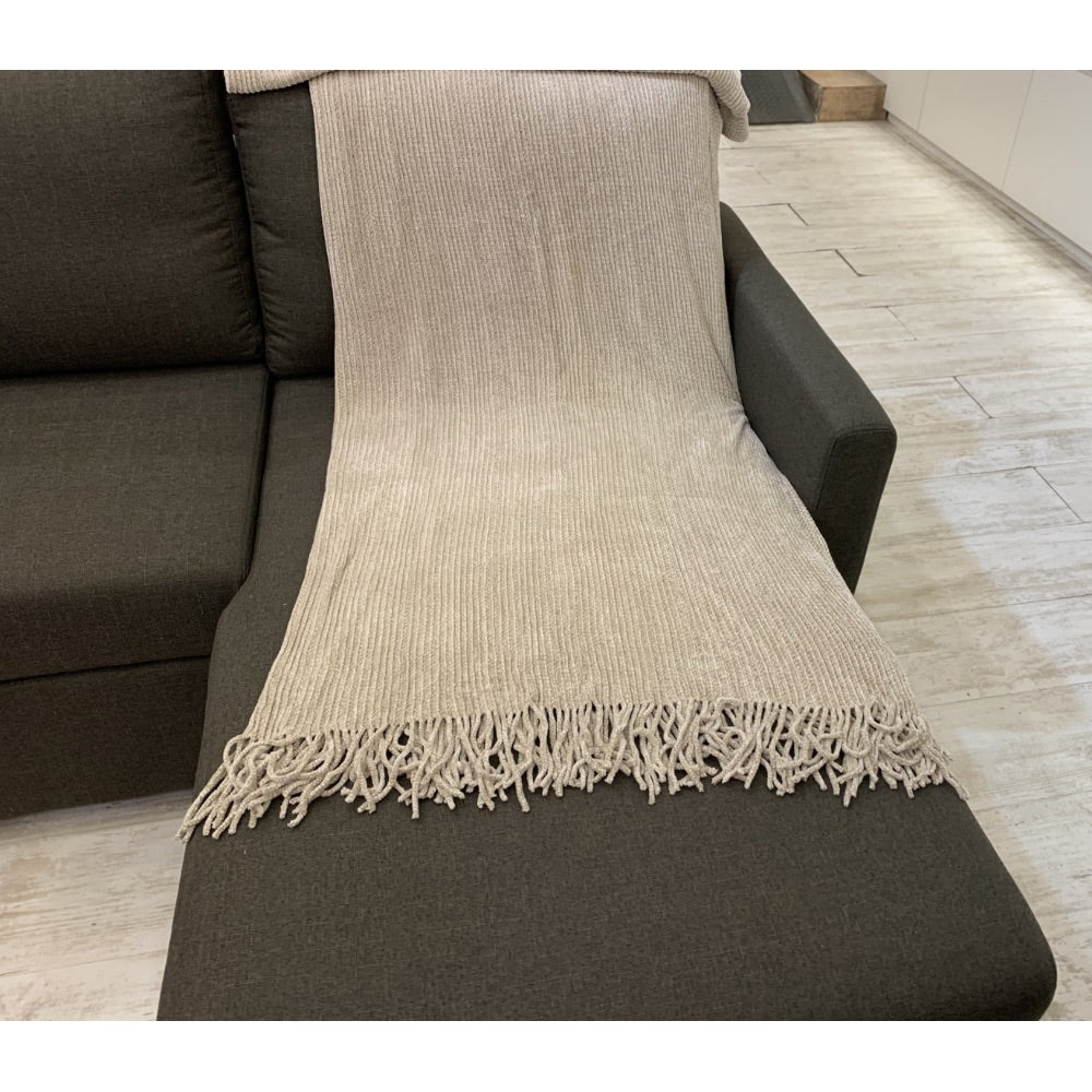 Manta Chenille 200x130 cm – Suavidad y estilo para tu hogar